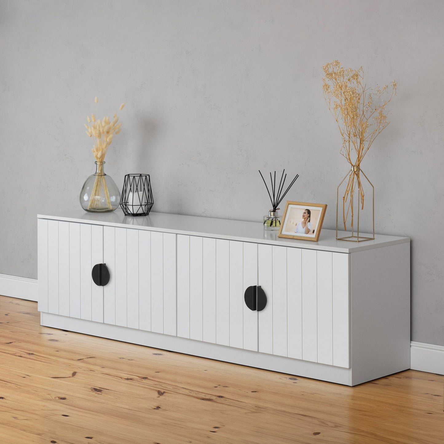 BUCHAREST TV UNIT- WHITE - VJ PANEL - HALF MOON BLACK